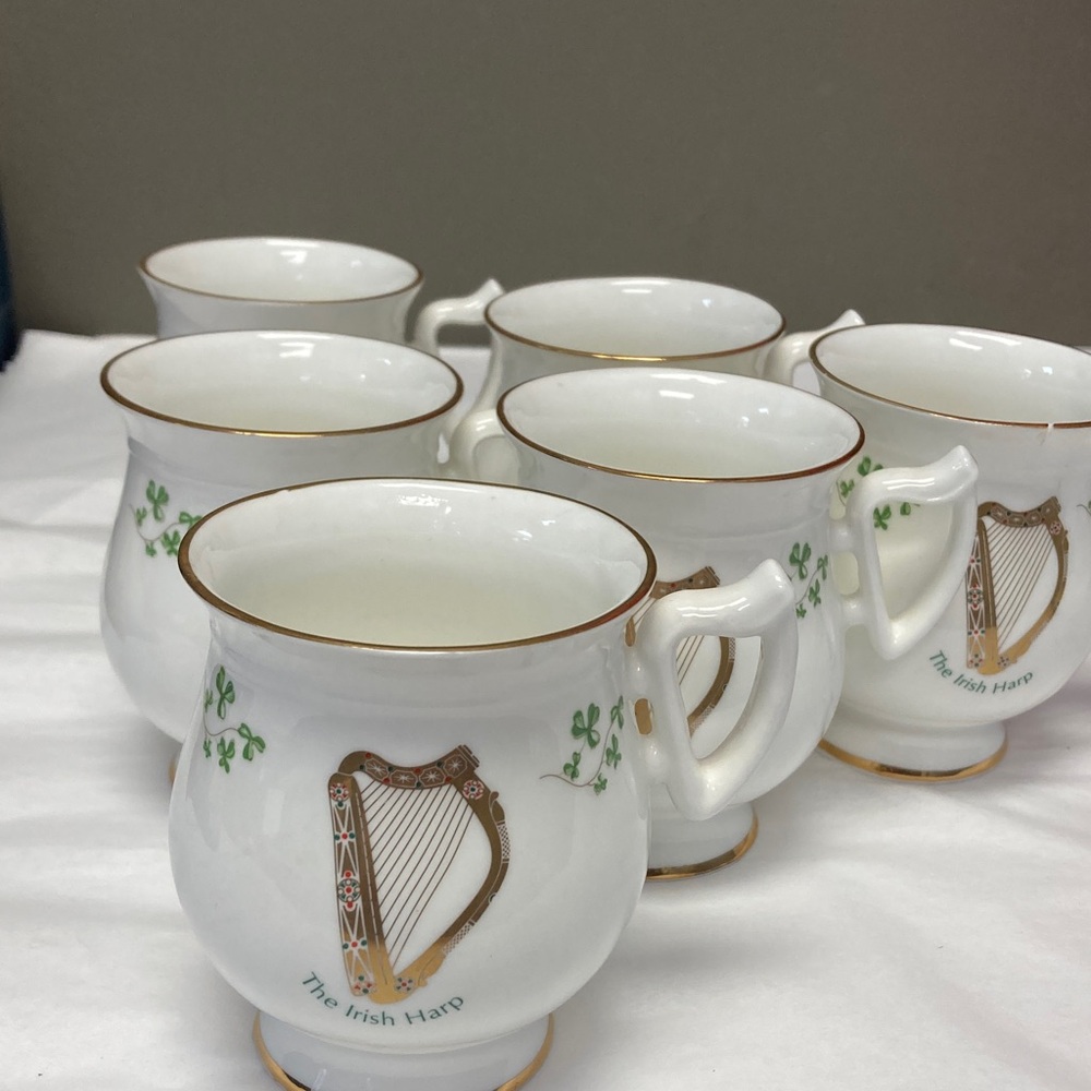Royal Tara  Harp With Shamrocks, Set of 6 Cups